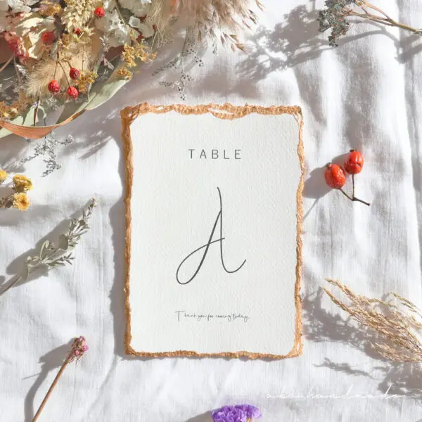 テーブルナンバー シンプルゴールド ウェディング 結婚式 誕生日 | aka  